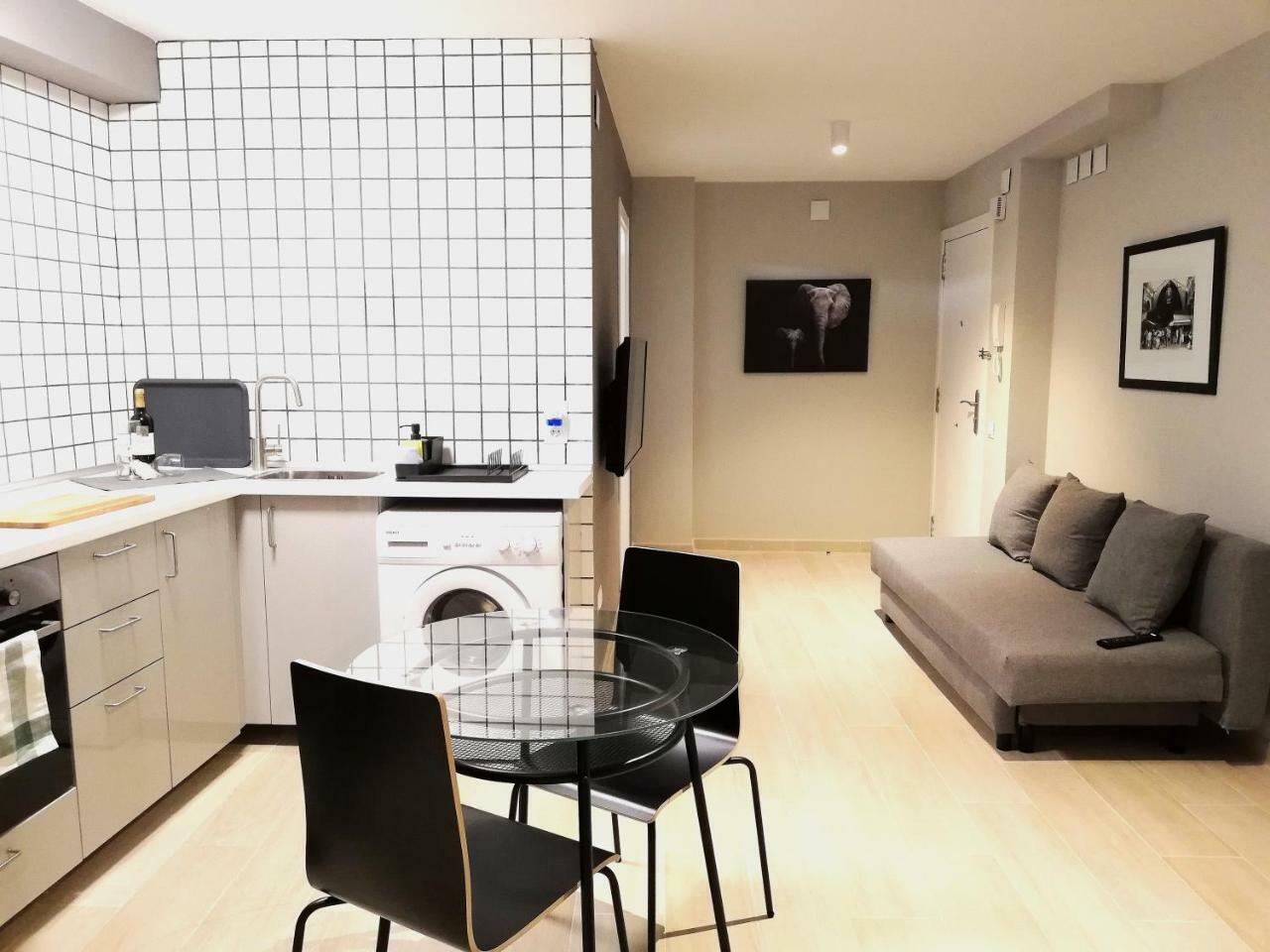 Mazi Apartments Suite Mataró Zewnętrze zdjęcie